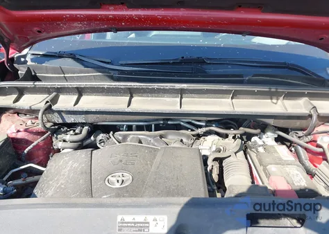 2020 Toyota Highlander Xle z USA, uszkodzony, nr VIN 5TDGZRBH9LS011673